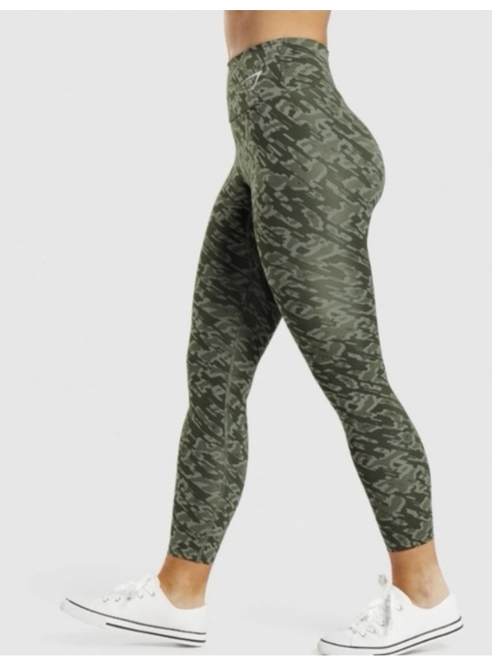 Gymshark Seamless Training Leggings Green Print
Size M